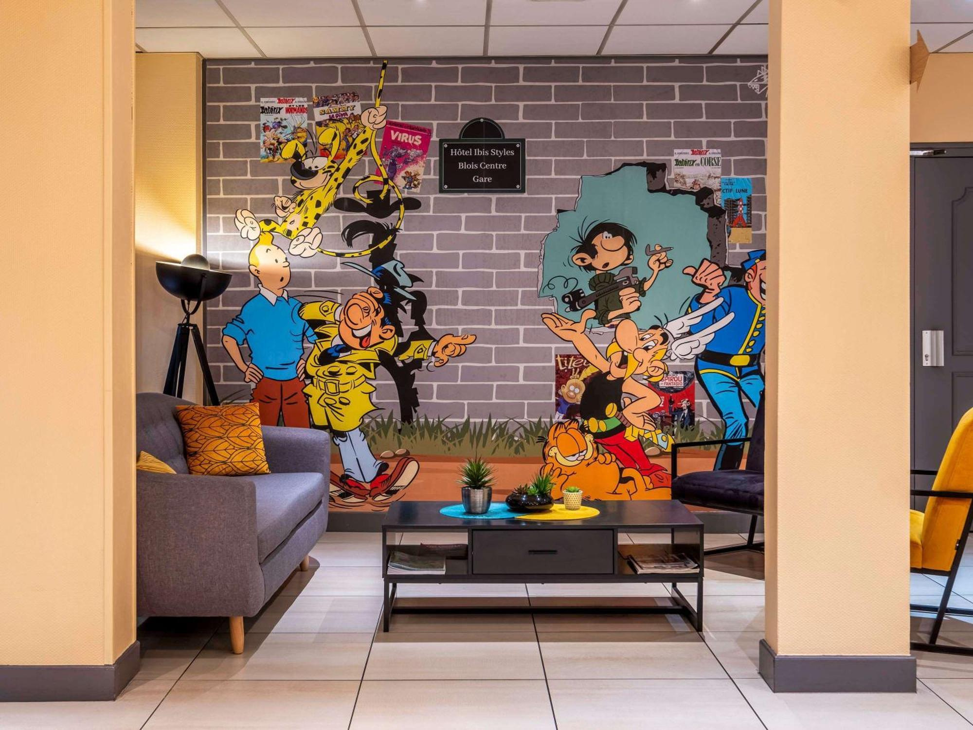 Ibis Styles Blois Centre Gare Hotel Bagian luar foto