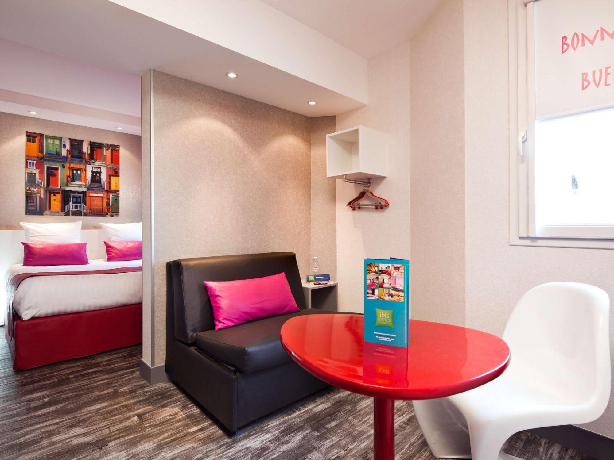 Ibis Styles Blois Centre Gare Hotel Bagian luar foto