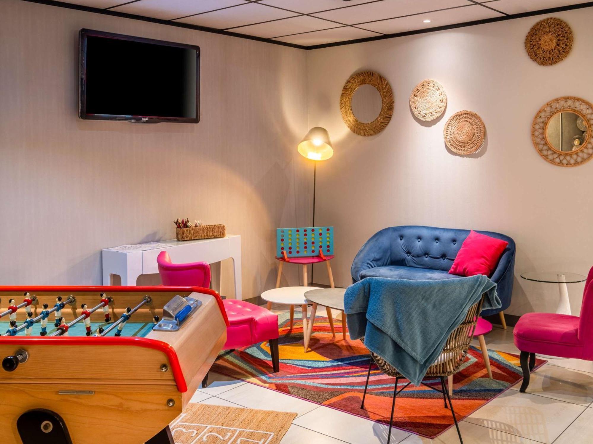 Ibis Styles Blois Centre Gare Hotel Bagian luar foto